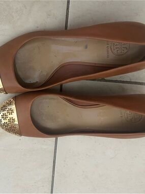 Tory Burch Leather Tan Women's Ballet Flats with Gold Cap Toe